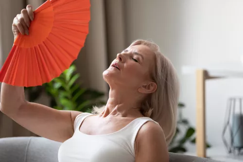 meSoigner  Ménopause  les bouffées de chaleur expliquées