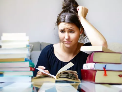 Les examens approchent : mémoire, fatigue, stress, comment gérer ?